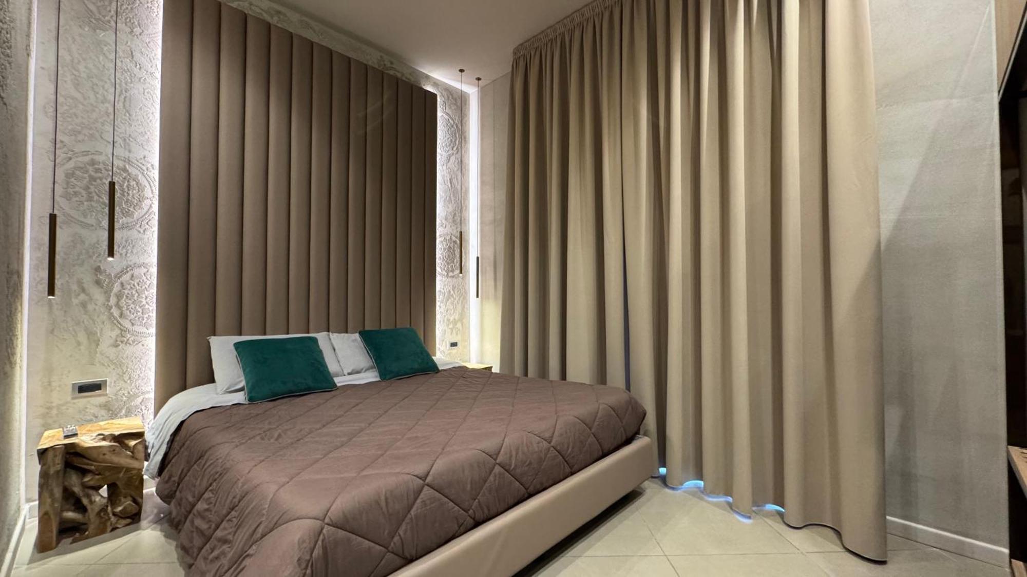 Tropicana Room Caserta Exterior photo